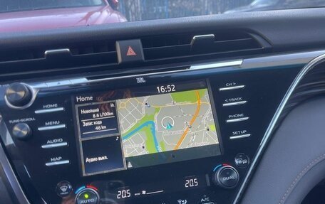 Toyota Camry, 2019 год, 3 100 000 рублей, 17 фотография