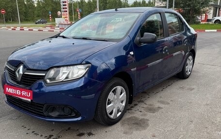 Renault Logan II, 2018 год, 380 000 рублей, 2 фотография