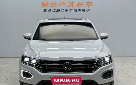 Volkswagen T-Roc I, 2021 год, 2 413 500 рублей, 11 фотография
