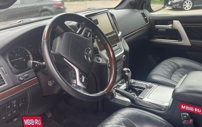 Toyota Land Cruiser 200, 2017 год, 7 600 000 рублей, 1 фотография