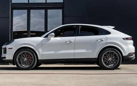 Porsche Cayenne III, 2024 год, 17 670 000 рублей, 2 фотография