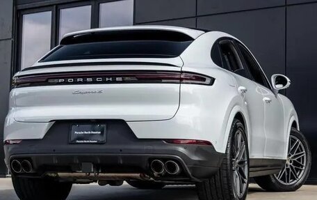 Porsche Cayenne III, 2024 год, 17 670 000 рублей, 11 фотография