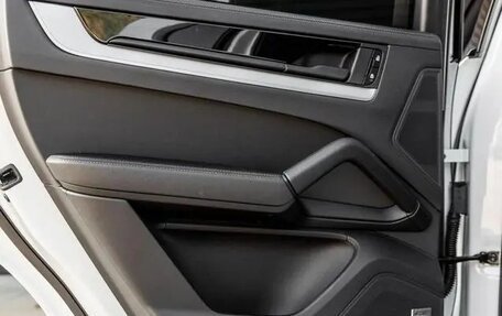 Porsche Cayenne III, 2024 год, 17 670 000 рублей, 27 фотография