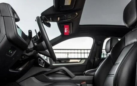 Porsche Cayenne III, 2024 год, 17 670 000 рублей, 20 фотография