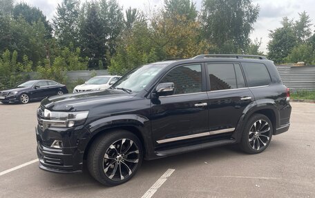 Toyota Land Cruiser 200, 2017 год, 7 600 000 рублей, 8 фотография