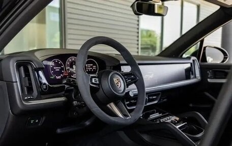 Porsche Cayenne III, 2024 год, 17 640 000 рублей, 4 фотография