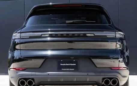 Porsche Cayenne III, 2024 год, 17 640 000 рублей, 10 фотография