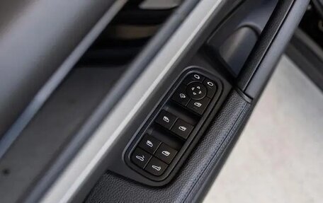 Porsche Cayenne III, 2024 год, 17 640 000 рублей, 18 фотография