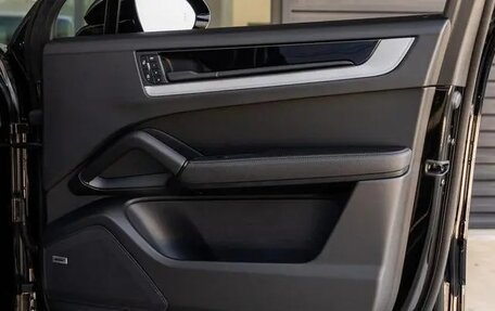 Porsche Cayenne III, 2024 год, 17 640 000 рублей, 38 фотография