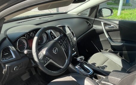 Opel Astra J, 2011 год, 560 000 рублей, 9 фотография