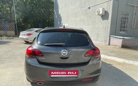 Opel Astra J, 2011 год, 560 000 рублей, 5 фотография