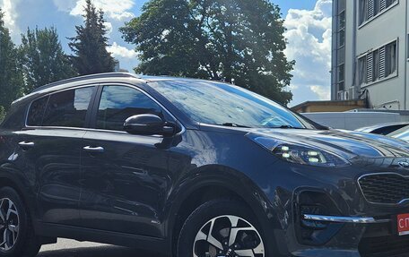 KIA Sportage IV рестайлинг, 2020 год, 1 979 000 рублей, 1 фотография