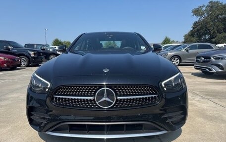 Mercedes-Benz E-Класс, 2022 год, 5 530 038 рублей, 2 фотография