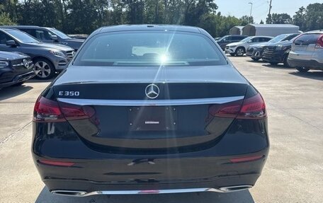 Mercedes-Benz E-Класс, 2022 год, 5 530 038 рублей, 5 фотография