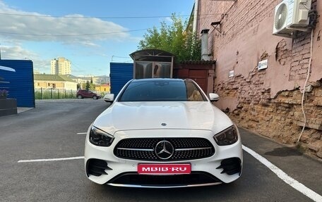 Mercedes-Benz E-Класс, 2021 год, 5 990 000 рублей, 1 фотография