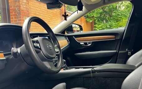 Volvo S90 II рестайлинг, 2020 год, 3 500 000 рублей, 21 фотография
