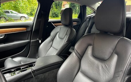 Volvo S90 II рестайлинг, 2020 год, 3 500 000 рублей, 23 фотография