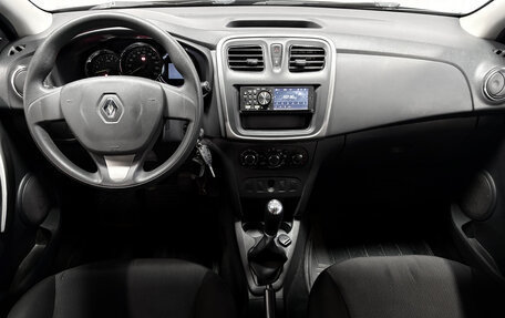 Renault Logan II, 2016 год, 608 540 рублей, 8 фотография