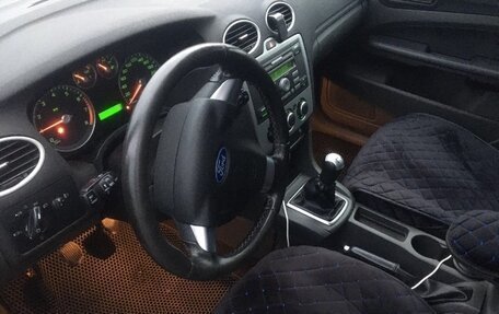 Ford Focus II рестайлинг, 2006 год, 620 000 рублей, 3 фотография