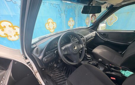 Chevrolet Niva I рестайлинг, 2017 год, 870 000 рублей, 4 фотография