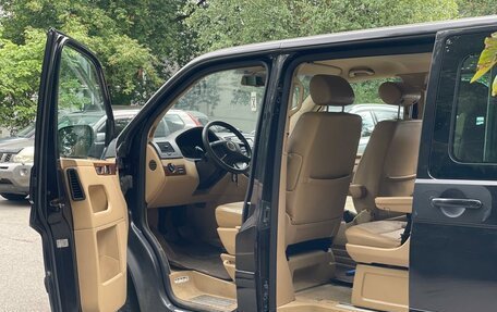 Volkswagen Multivan T5, 2005 год, 1 230 000 рублей, 8 фотография