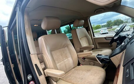 Volkswagen Multivan T5, 2005 год, 1 230 000 рублей, 17 фотография
