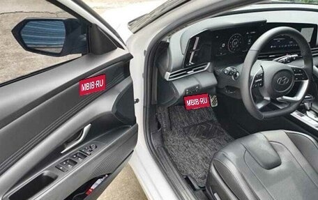 Hyundai Elantra, 2022 год, 1 500 000 рублей, 5 фотография