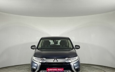 Mitsubishi Outlander III рестайлинг 3, 2019 год, 1 389 000 рублей, 1 фотография