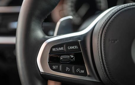 BMW 3 серия, 2019 год, 3 200 000 рублей, 13 фотография