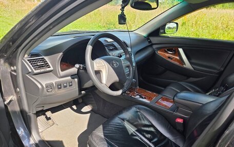 Toyota Camry, 2007 год, 1 510 000 рублей, 7 фотография