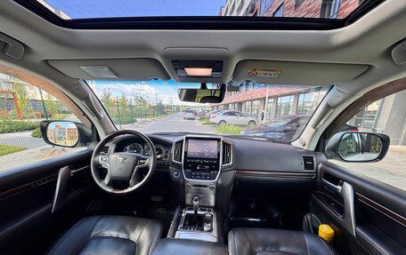 Toyota Land Cruiser 200, 2015 год, 4 800 000 рублей, 11 фотография