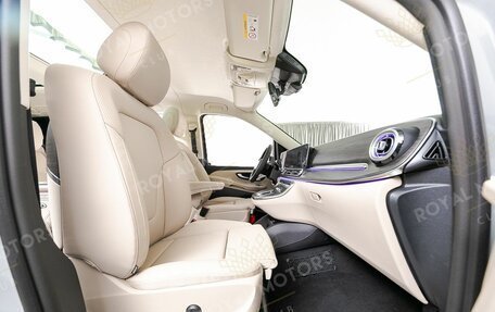 Mercedes-Benz V-Класс, 2025 год, 14 900 000 рублей, 9 фотография