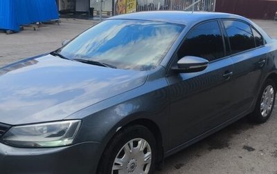 Volkswagen Jetta VI, 2013 год, 900 000 рублей, 1 фотография