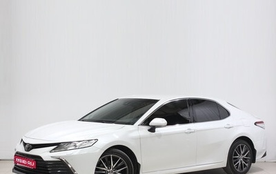 Toyota Camry, 2022 год, 3 400 000 рублей, 1 фотография