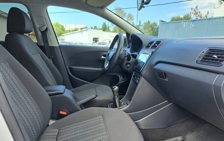 Volkswagen Polo VI (EU Market), 2018 год, 1 050 000 рублей, 11 фотография