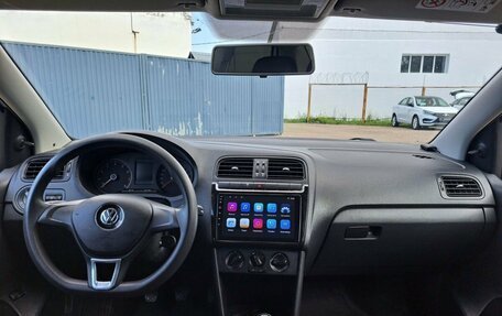 Volkswagen Polo VI (EU Market), 2018 год, 1 050 000 рублей, 14 фотография
