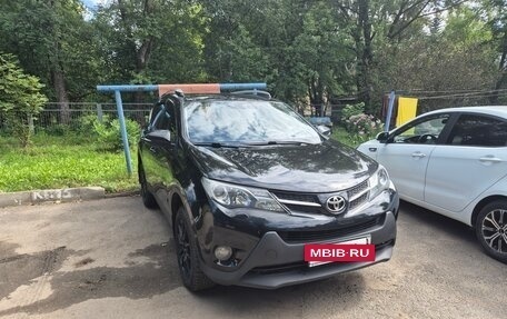 Toyota RAV4, 2015 год, 1 900 000 рублей, 4 фотография