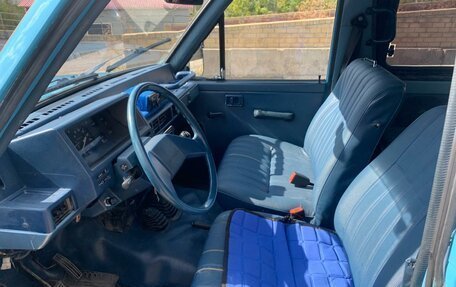 Nissan Patrol, 1992 год, 450 000 рублей, 10 фотография