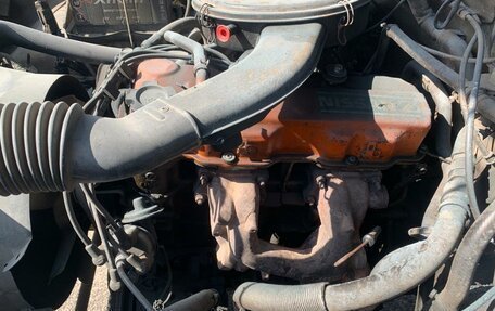Nissan Patrol, 1992 год, 450 000 рублей, 20 фотография
