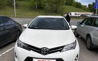 Toyota Auris II, 2014 год, 1 150 000 рублей, 1 фотография
