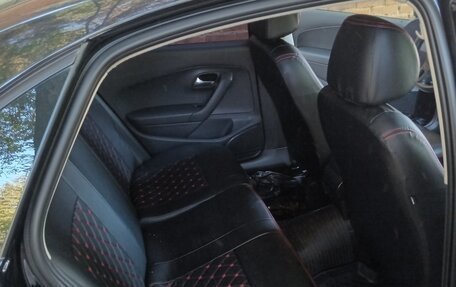 Volkswagen Polo VI (EU Market), 2013 год, 850 000 рублей, 10 фотография