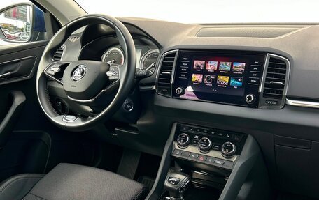 Skoda Karoq I, 2021 год, 2 418 300 рублей, 15 фотография
