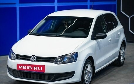 Volkswagen Polo VI (EU Market), 2011 год, 480 000 рублей, 2 фотография
