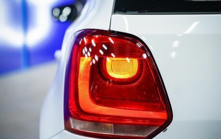 Volkswagen Polo VI (EU Market), 2011 год, 480 000 рублей, 23 фотография