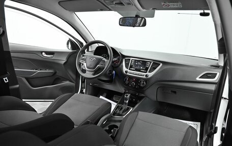 Hyundai Solaris II рестайлинг, 2022 год, 1 395 000 рублей, 11 фотография