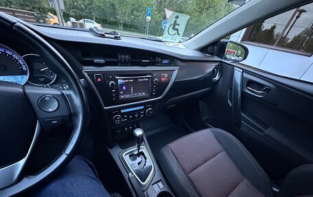 Toyota Auris II, 2014 год, 1 150 000 рублей, 5 фотография