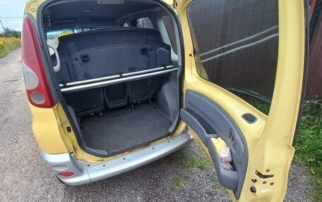 Toyota FunCargo, 2000 год, 400 000 рублей, 15 фотография