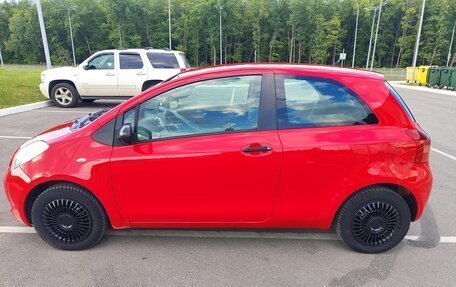 Toyota Yaris III рестайлинг, 2008 год, 480 000 рублей, 12 фотография