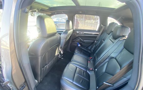 Porsche Cayenne III, 2011 год, 2 100 000 рублей, 15 фотография