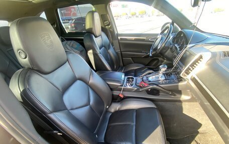 Porsche Cayenne III, 2011 год, 2 100 000 рублей, 14 фотография